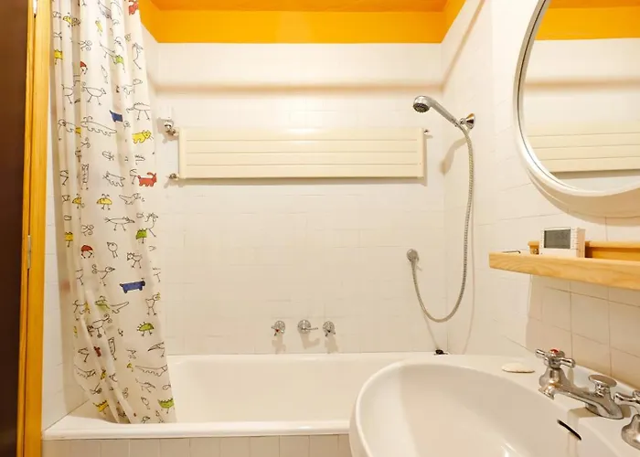 Hostdomus - Sansicario R4 *